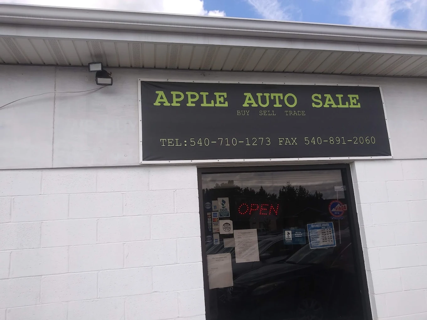Dealer photo